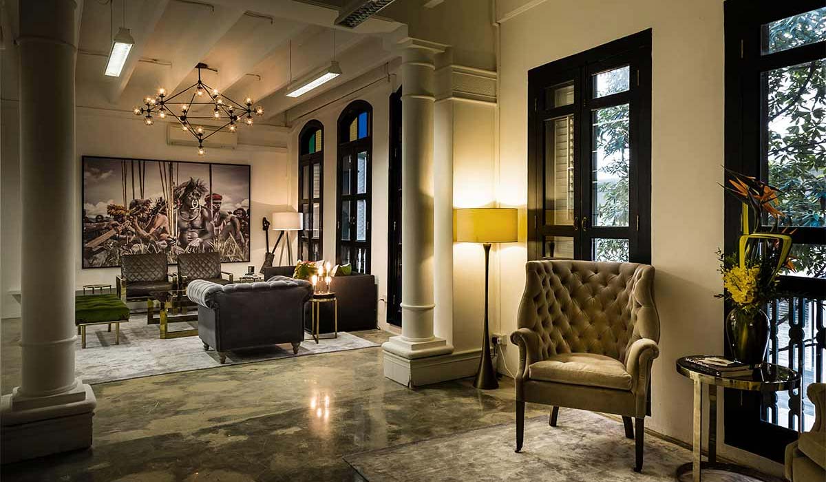 Elliot James Interior Designer in Singapore